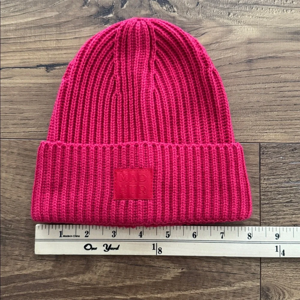 Mad Hatter toddler red ribbed knit beanie hat